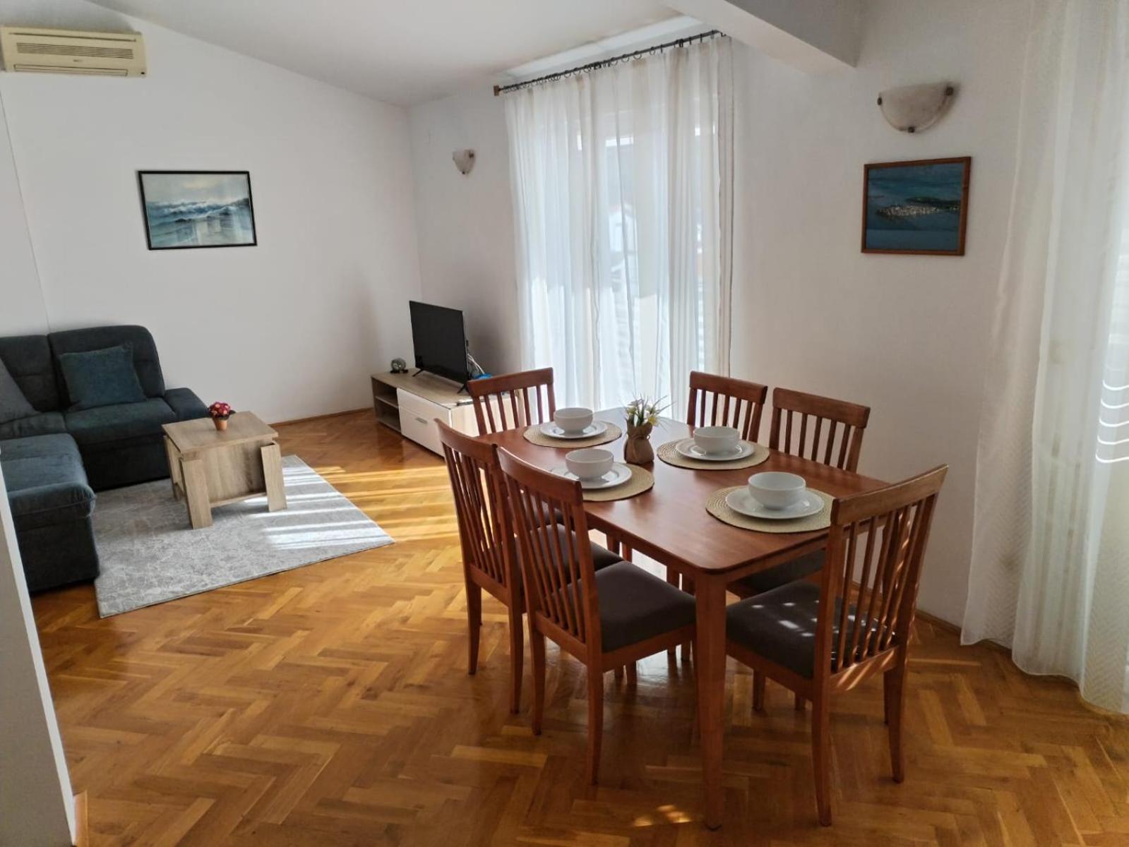 Apartmani Ljubo Primosten Exterior photo